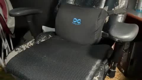 Snapshot of futuro_marido chatting on January 14, 2025, 5:56 pm Futuro Marido online show from January 14, 2025, 5:56 pm