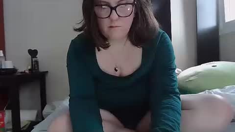 fuzzypeaches87 online show from January 11, 2026, 7:41 pm