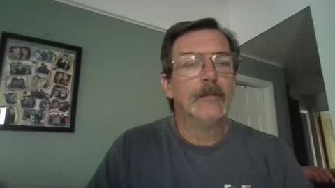 fxson8 online show from October 30, 2025, 4:41 pm