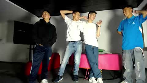 G4MENS online show from November 17, 2025, 3:51 pm