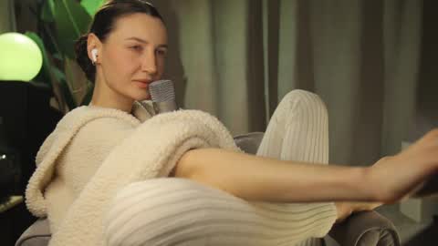 G online show from March 3, 2025, 6:12 pm