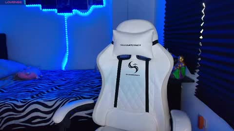 gabbie_kook online show from April 16, 2026, 4:41 pm