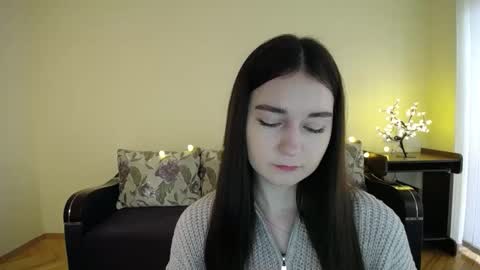 Jaklin online show from February 3, 2025, 8:35 am