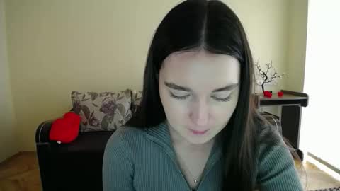 Jaklin online show from November 11, 2025, 9:20 am