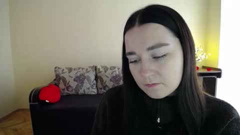 Jaklin online show from February 3, 2026, 9:25 am