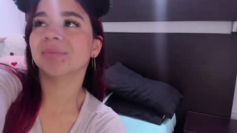 gabby_evanns online show from January 19, 2025, 12:28 pm