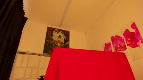 Snapshot of gabby_haze chatting on July 28, 2026, 2:13 pm G A B R I E L A online show from July 28, 2026, 2:13 pm