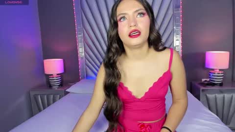 Gabbybale  online show from October 7, 2025, 11:51 am