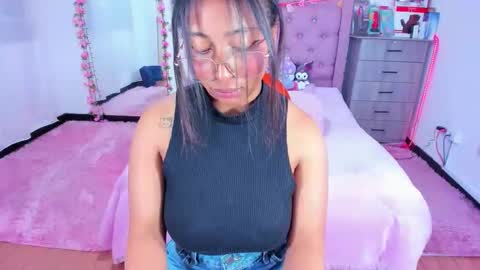 gabi_jhons_23 online show from September 25, 2025, 11:36 am