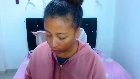 gabi_jhons_23 online show from December 5, 2025, 10:35 am