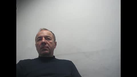 Snapshot of gabriel9_2003 chatting on April 27, 2026, 12:14 pm gabriel9_2003 online show from April 27, 2026, 12:14 pm