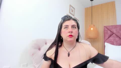 Snapshot of gabriela_1x chatting on April 22, 2026, 12:39 pm Gabriela. online show from April 22, 2026, 12:39 pm