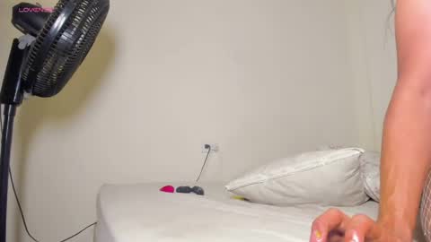  Gabriela altamirano   online show from April 21, 2026, 2:51 am