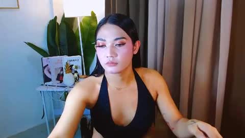 Snapshot of gabriela_deluxe chatting on June 8, 2026, 4:29 pm gabriela_deluxe online show from June 8, 2026, 4:29 pm