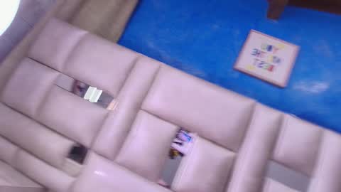 gabriela online show from March 11, 2025, 7:25 pm