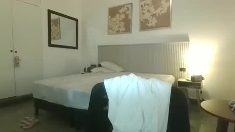 Gabriela Miller online show from April 23, 2026, 7:05 pm