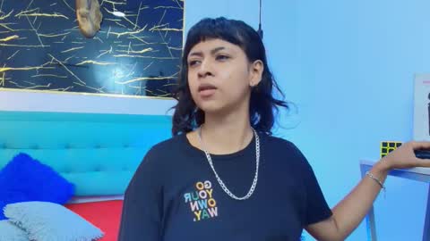 GABRIELA online show from October 2, 2025, 12:12 pm