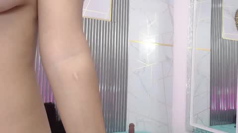 GABRIELA online show from April 15, 2026, 3:35 am