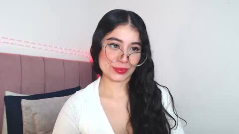 Snapshot of gabrielarossa chatting on March 17, 2026, 1:47 pm GabrielaRossa online show from March 17, 2026, 1:47 pm