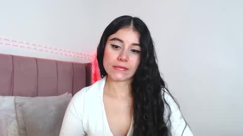 GabrielaRossa online show from April 21, 2026, 3:39 pm