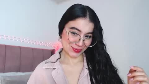 GabrielaRossa online show from April 28, 2026, 7:08 pm