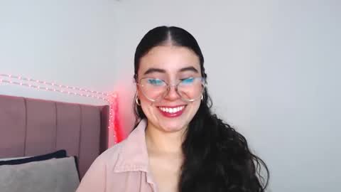 GabrielaRossa online show from May 6, 2026, 1:49 pm