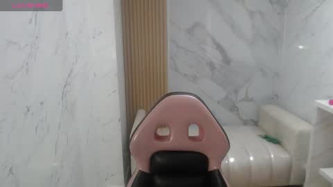 Gabriella online show from March 23, 2026, 1:04 pm