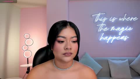 Gabriella Lee online show from October 7, 2025, 2:31 am