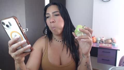 Snapshot of gaby_bluexx chatting on May 7, 2026, 3:28 pm Gaby Blue online show from May 7, 2026, 3:28 pm