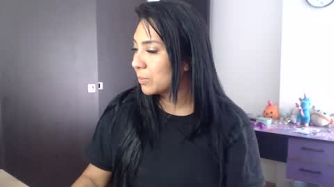 Snapshot of gaby_bluexx chatting on July 4, 2026, 1:39 pm Gaby Blue online show from July 4, 2026, 1:39 pm