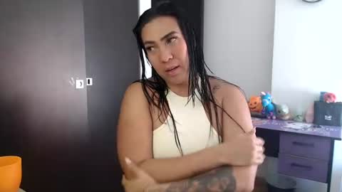 Snapshot of gaby_bluexx chatting on July 14, 2026, 3:29 pm Gaby Blue online show from July 14, 2026, 3:29 pm