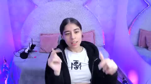 Gaby online show from April 16, 2026, 8:09 pm