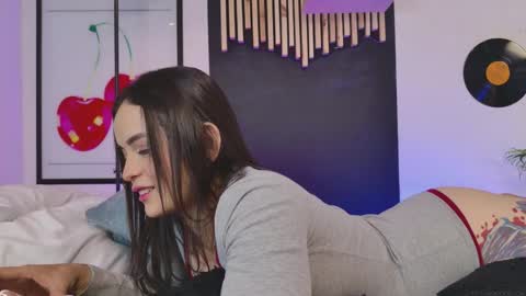 Snapshot of gaby_mason chatting on December 15, 2025, 12:31 pm Gaby online show from December 15, 2025, 12:31 pm