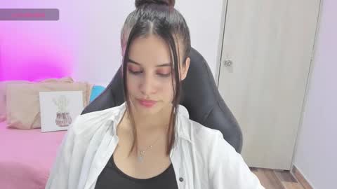 Gabriela online show from February 2, 2025, 9:34 pm