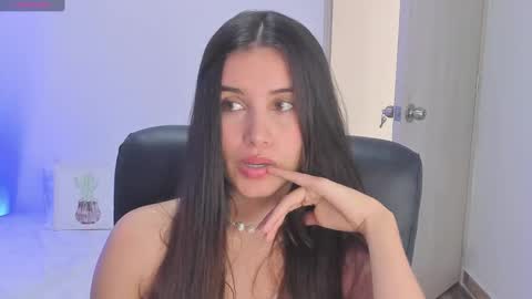 Gabriela online show from September 11, 2025, 9:04 pm