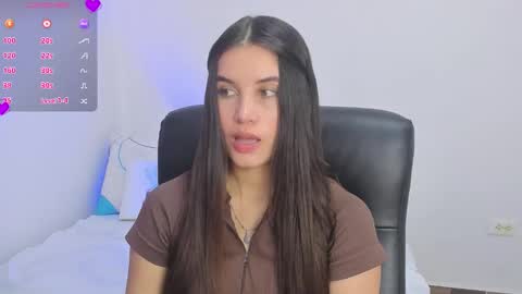 Gabriela online show from September 29, 2025, 8:13 pm