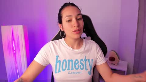 Gabriela online show from January 24, 2025, 8:54 pm