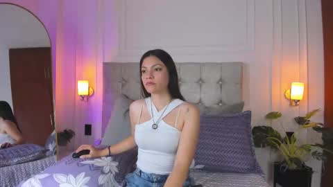 GabyEvans online show from March 12, 2026, 12:11 pm