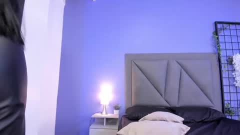  Gaby Cruz  online show from November 5, 2025, 12:05 pm