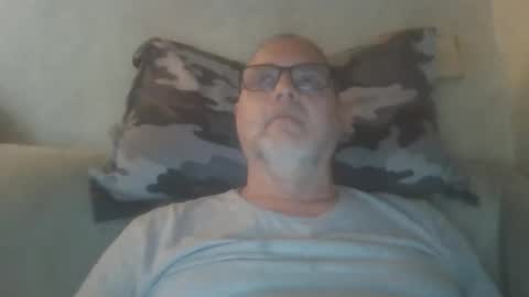 gadude45 online show from May 10, 2026, 1:05 pm
