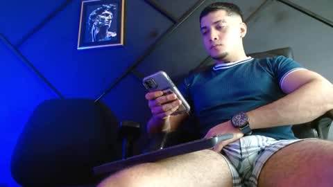 Gael Williams online show from January 1, 2025, 11:18 pm