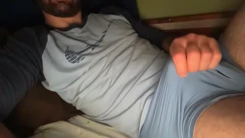 gaemboi69 online show from April 11, 2026, 4:28 am