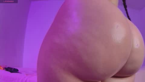 gaia_sweet_ online show from March 5, 2026, 4:03 pm