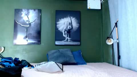 galactica_7 online show from October 10, 2025, 11:31 am