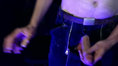 galadriel869 online show from April 15, 2026, 7:43 pm