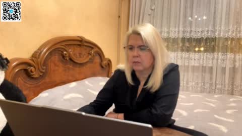 galatea_2025 online show from November 3, 2025, 4:41 pm