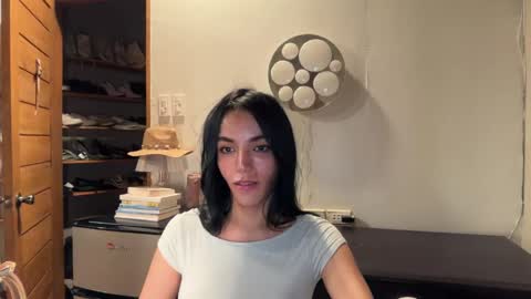 Snapshot of galileii chatting on April 26, 2026, 12:03 pm galileii online show from April 26, 2026, 12:03 pm