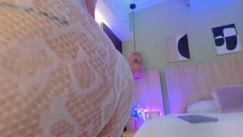 gallilea_marquez online show from October 23, 2025, 8:18 pm