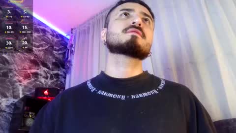 Chris  Dont forget to gift me thumb up Its very important to me and makes me happy AF  online show from October 3, 2025, 7:38 am