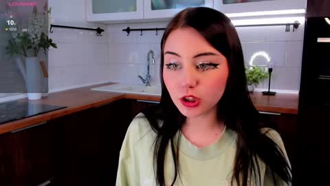 Violla online show from February 6, 2025, 9:53 am